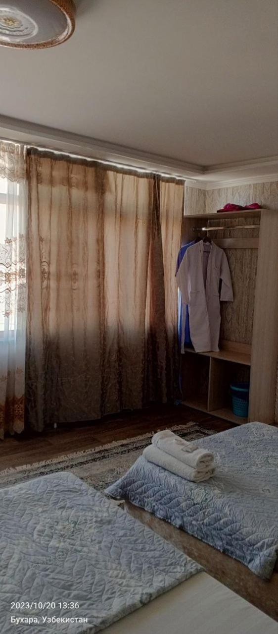 בוקורו Hotel Guest House Golden Degrez מראה חיצוני תמונה